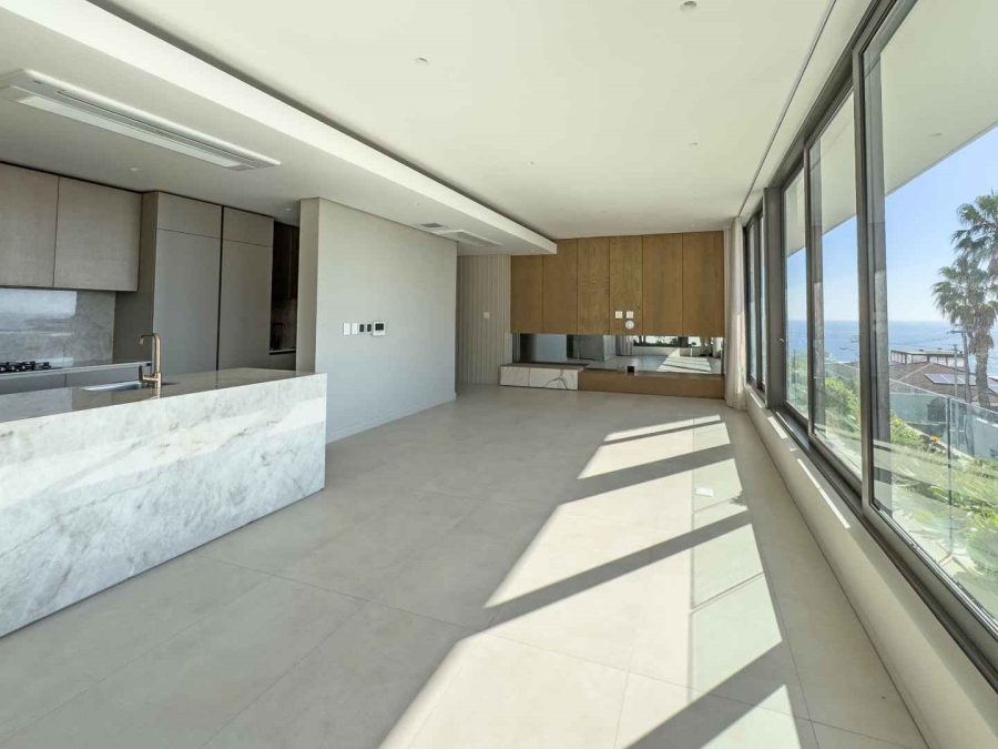 3 Bedroom Property for Sale in Fresnaye Western Cape